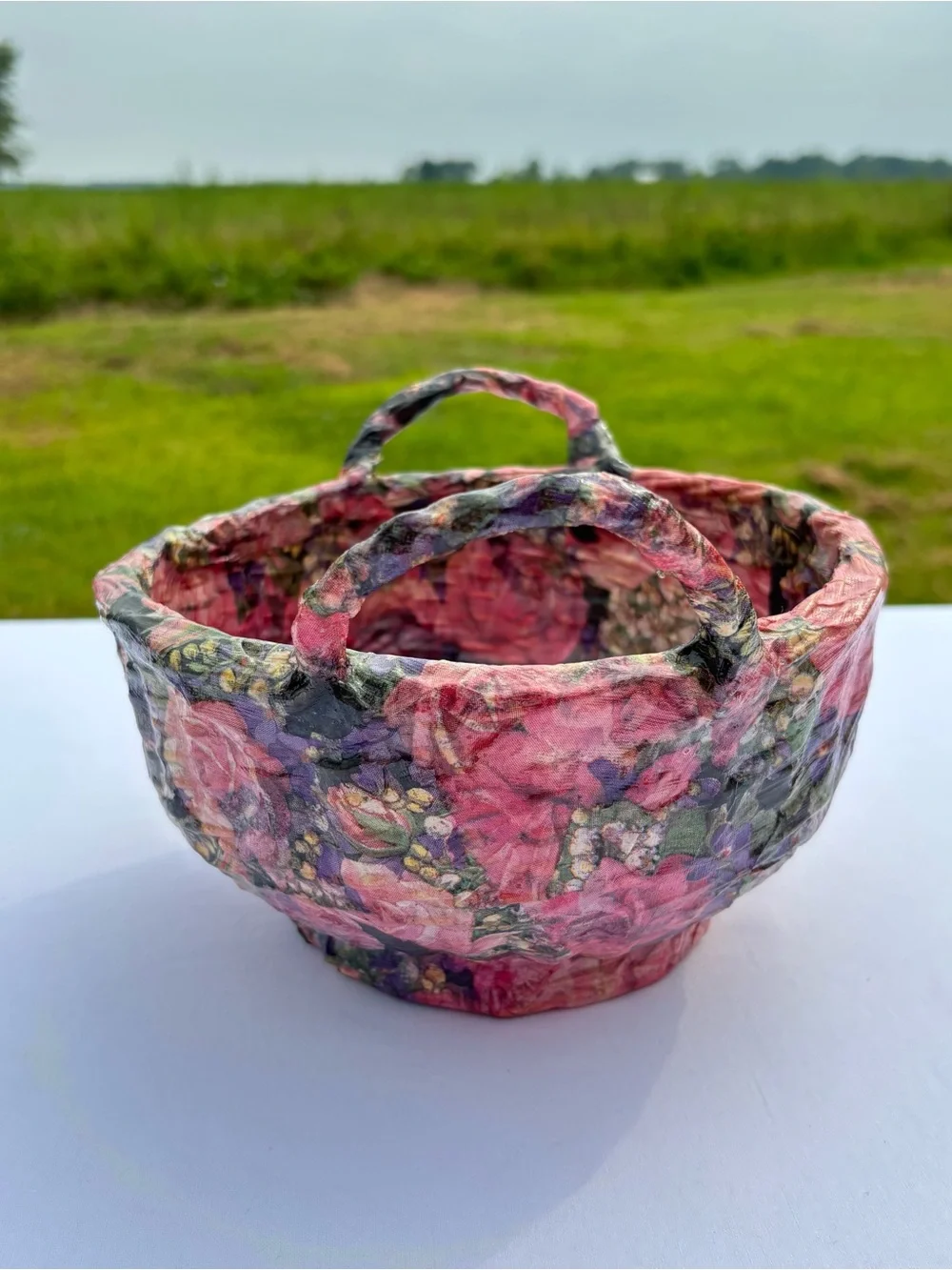 Vtg Handmade Decoupage Woven Basket Floral Catchall Bowl Pink Cottagecore Shabby